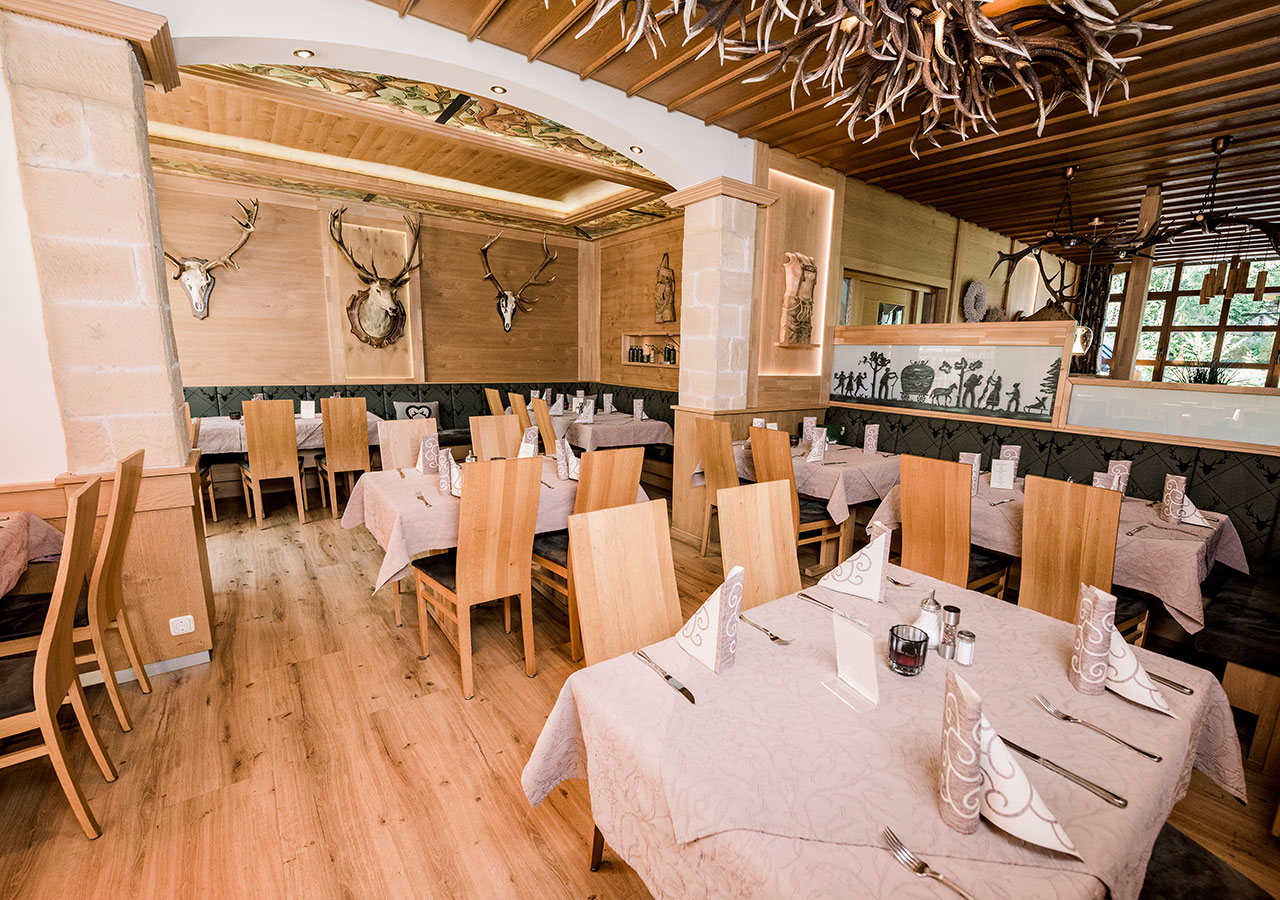 restaurant-2026_07